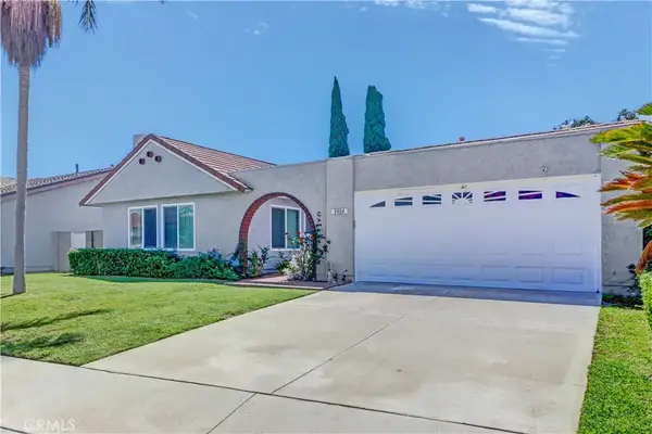 8884 Thames River, Fountain Valley, CA 92708