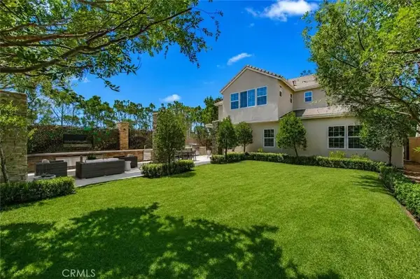 136 Drama, Irvine, CA 92618