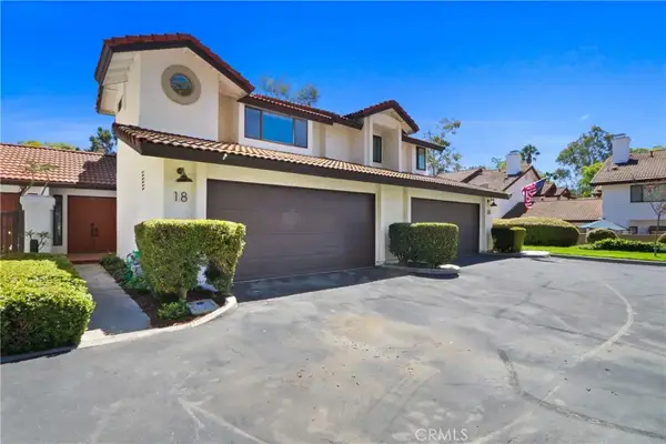 18 Clover Hill Lane #115, Laguna Hills, CA 92653