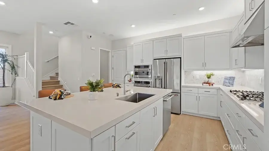 27308 Fox Den Place, Valencia, CA 91381 - #2