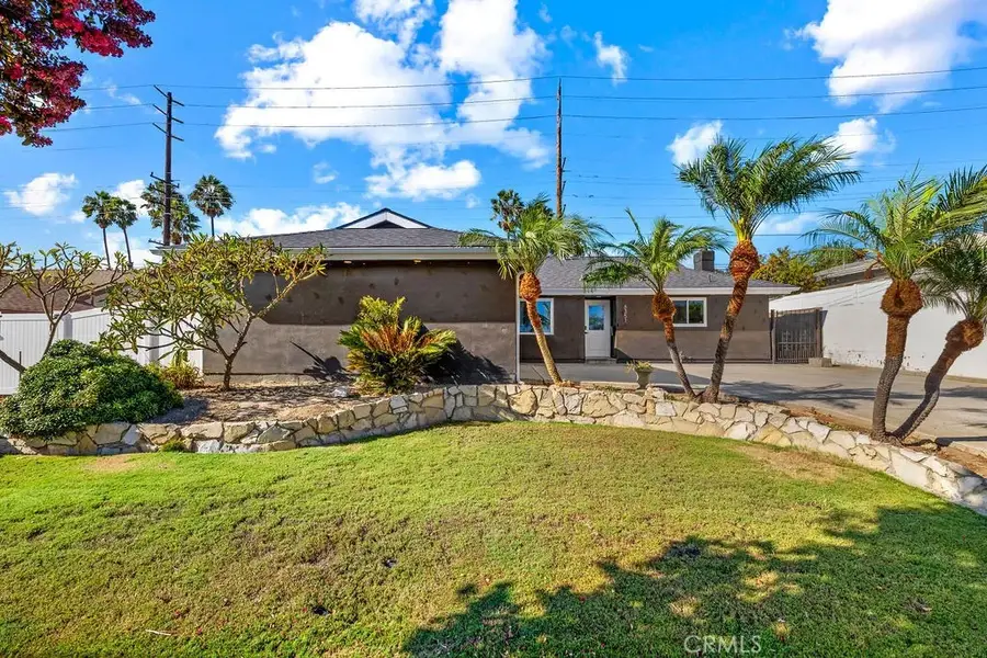 8351 Amsterdam Drive, Huntington Beach, CA 92647 - #3