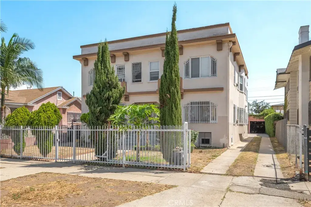2022 4th Avenue, Los Angeles, CA 90018 - #1