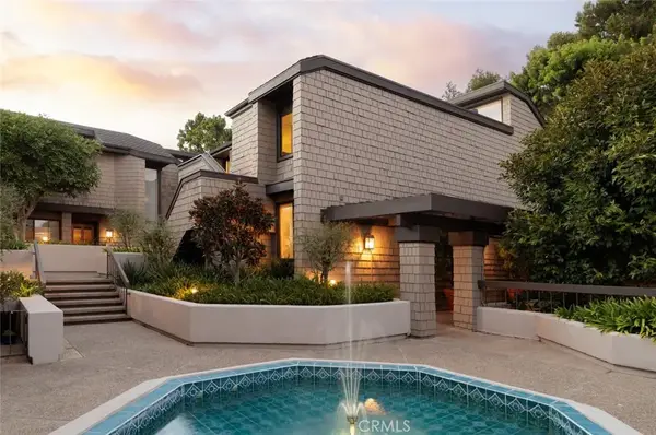2 Canyon Island, Newport Beach, CA 92660