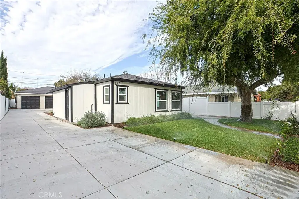 122 N Bewley Street, Santa Ana, CA 92703 - #1