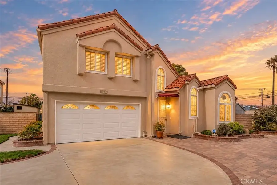 16511 Newland Street, Huntington Beach, CA 92647 - #2