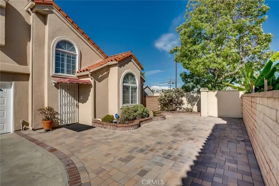16511 Newland Street, Huntington Beach, CA 92647 - #3