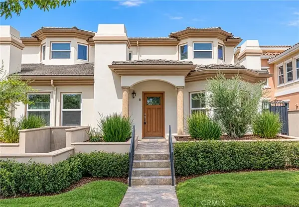 1088 S Marengo #8, Pasadena, CA 91106