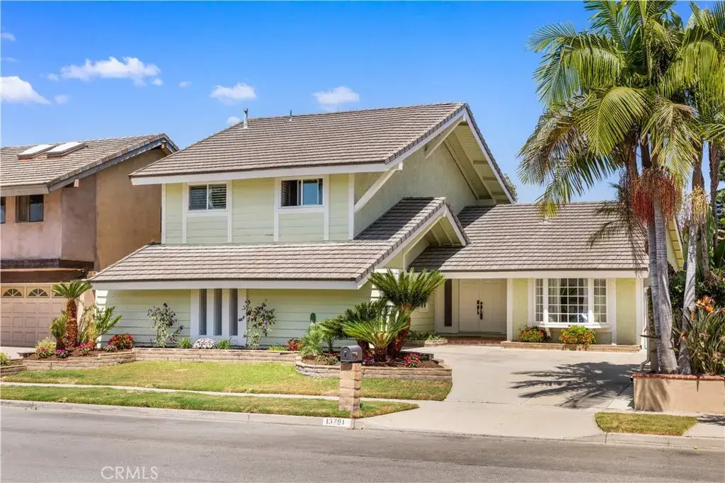 13791 Solitaire, Irvine, CA 92620 - #1