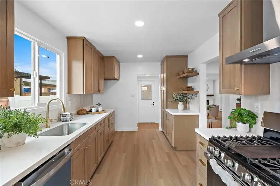 4637 Vangold Avenue, Lakewood, CA 90712 - #3