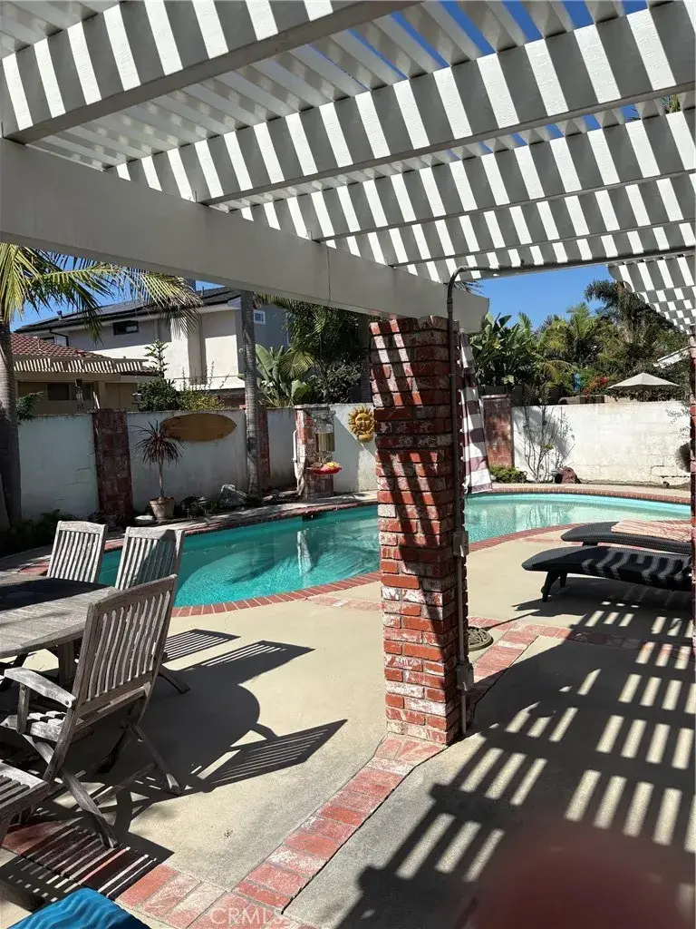 10142 Cliff Drive, Huntington Beach, CA 92646 - #2