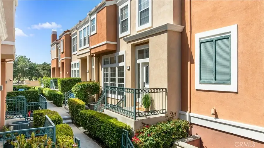 4 Imperial Aisle, Irvine, CA 92606 - #3