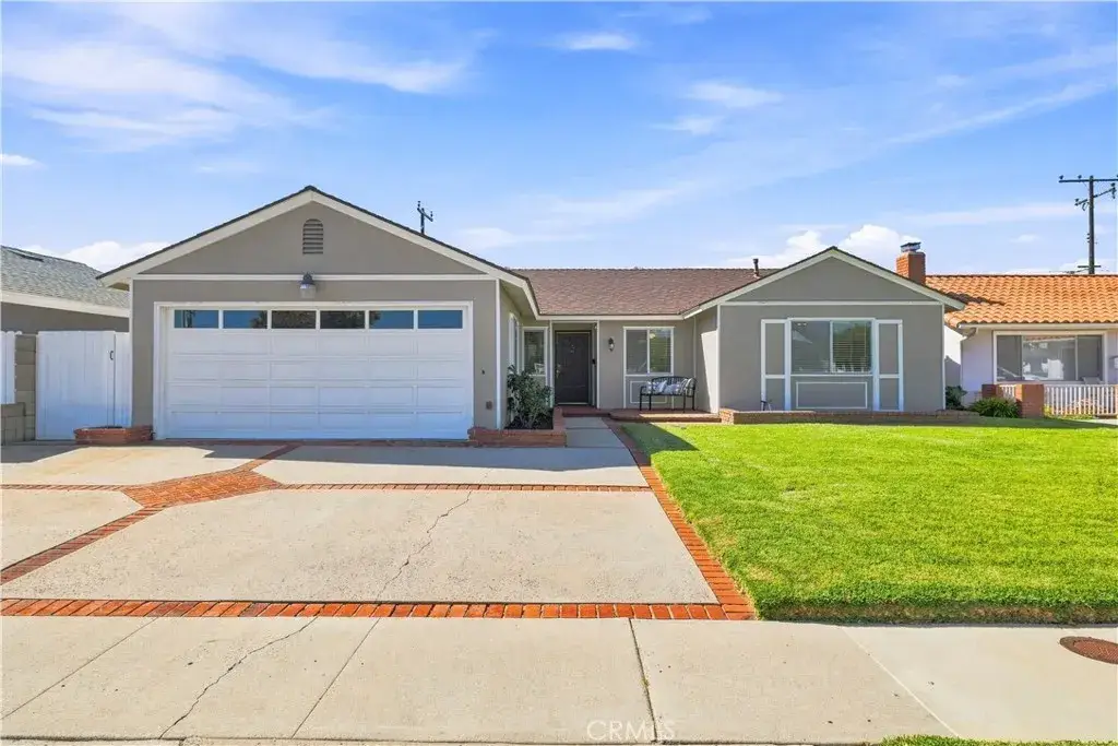 6212 Albion Drive, Huntington Beach, CA 92647 - #1