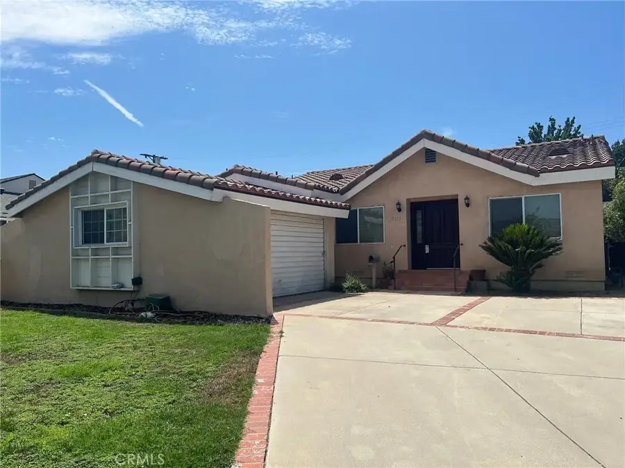 17226 Elkwood, Lake Balboa, CA 91406 - #2