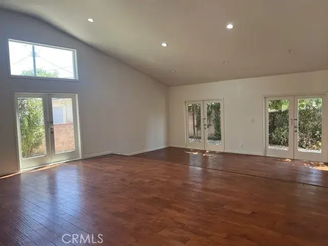 17226 Elkwood, Lake Balboa, CA 91406 - #3