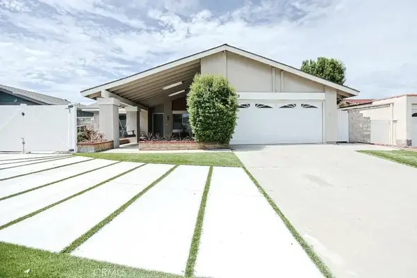 115 S La Paz, Anaheim, CA 92807