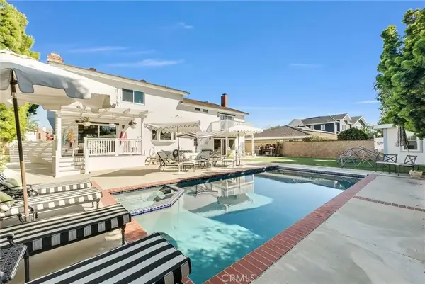 1915 Leeward, Newport Beach, CA 92660