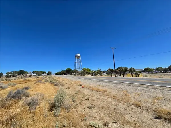 45015 60th West, Lancaster, CA 93536
