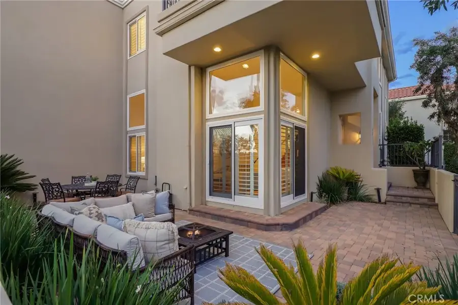 6011 Shadowbrook, Huntington Beach, CA 92648 - #2