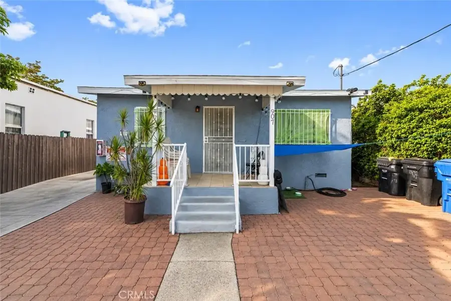 907 E 109th, Los Angeles, CA 90059 - #2
