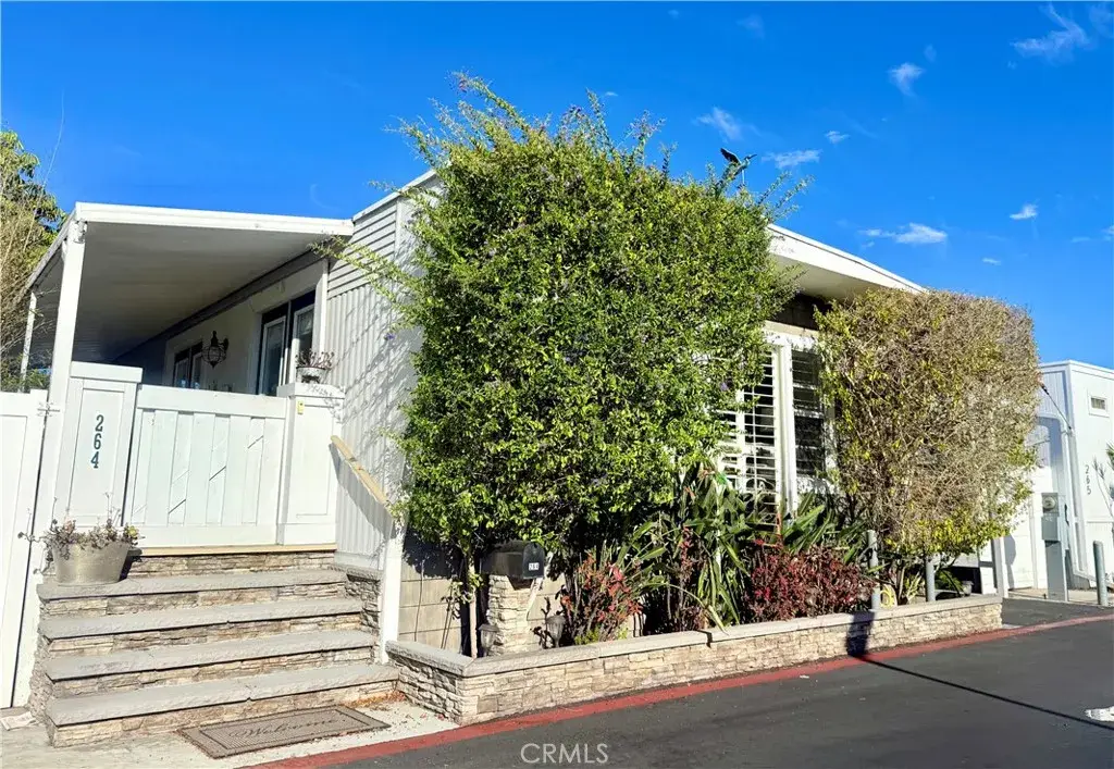 264 Mayflower, Newport Beach, CA 92660 - #1