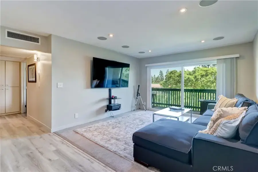 576 N Bellflower Boulevard #303, Long Beach, CA 90814 - #2
