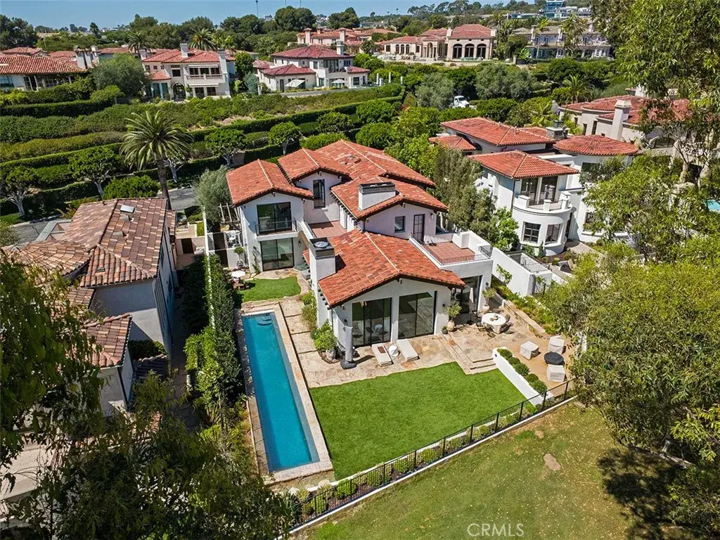 16 Pelican Point, Newport Coast, CA 92657 - #1