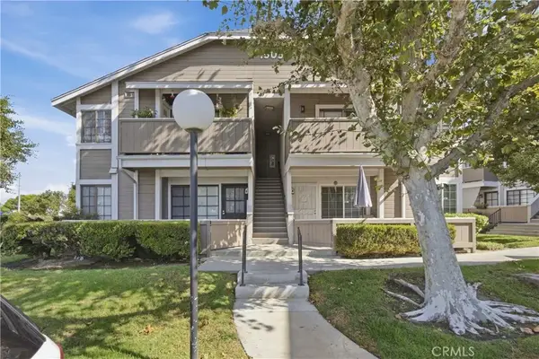 1505 S Raitt Street #97, Santa Ana, CA 92704