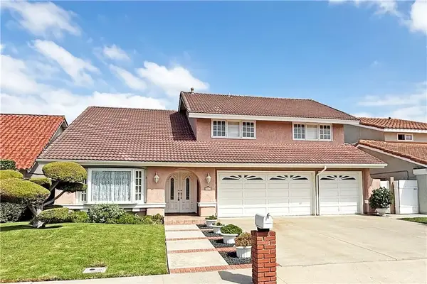 Address Withheld By Seller, Fountain Valley, CA 92708
