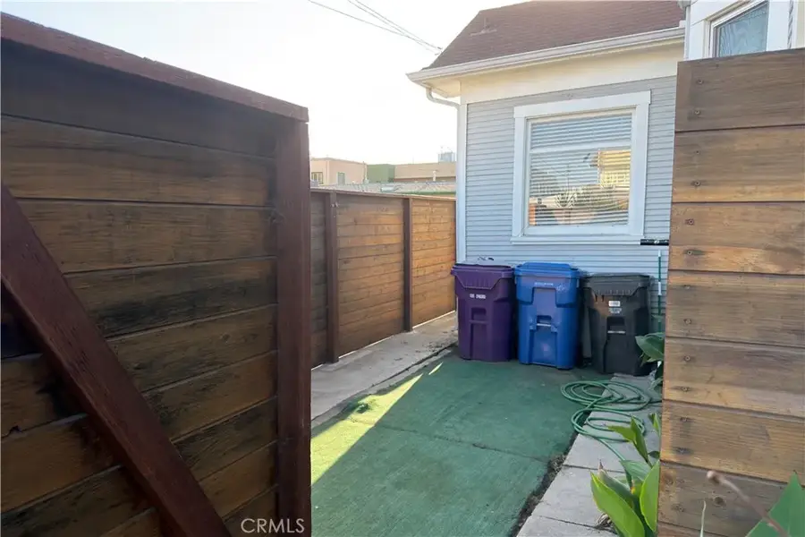 421 Almond Avenue, Long Beach, CA 90802 - #2