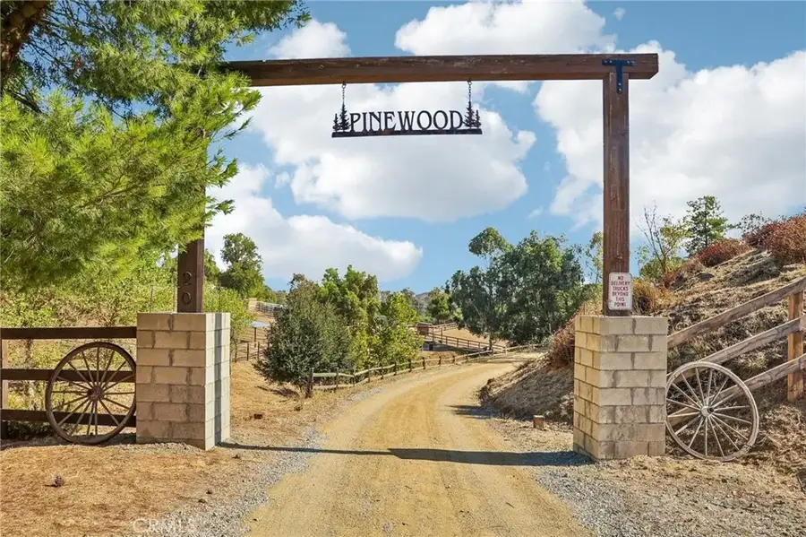 20450 Wendy, Murrieta, CA 92562 - #2