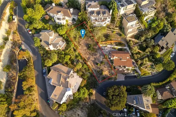 2058 Crestview, Laguna Beach, CA 92651