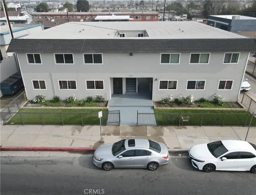 17420 Downey, Bellflower, CA 90706 - #1