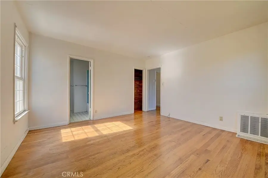 590 Seaview Street, Laguna Beach, CA 92651 - #3