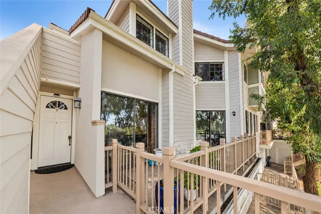 2551 Plaza Del Amo, Torrance, CA 90503 - #1