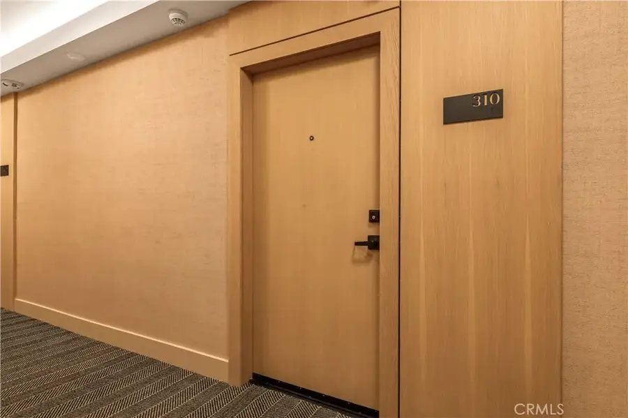 999 N Doheny #310, West Hollywood, CA 90069 - #3