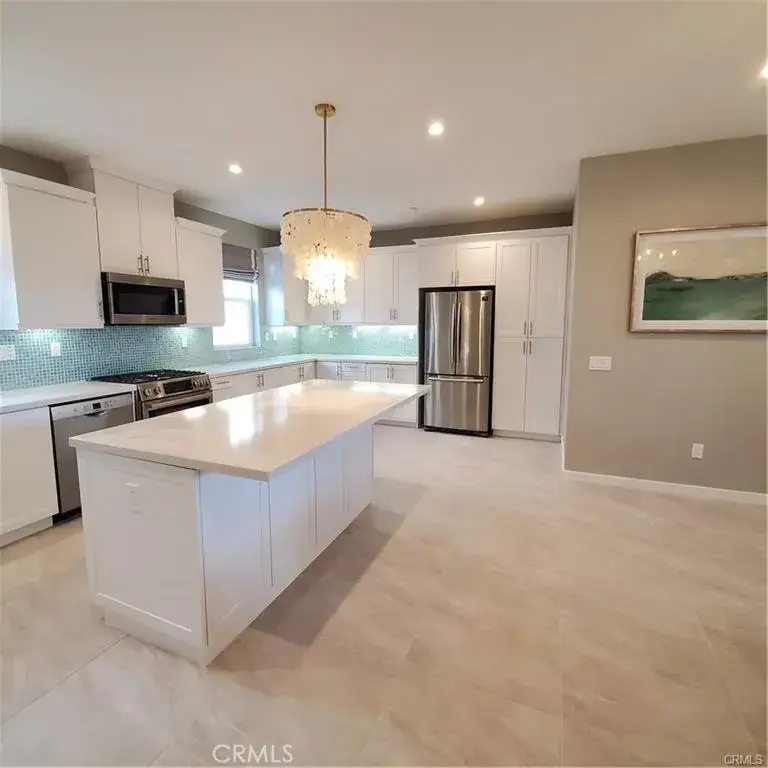 2218 Synergy, Irvine, CA 92614 - #2