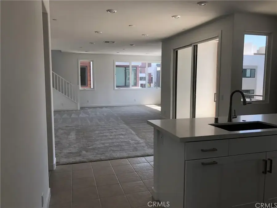 311 Lodestar, Tustin, CA 92782 - #2