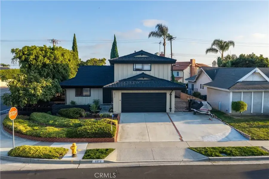 6972 Laurelhurst, Huntington Beach, CA 92647 - #3