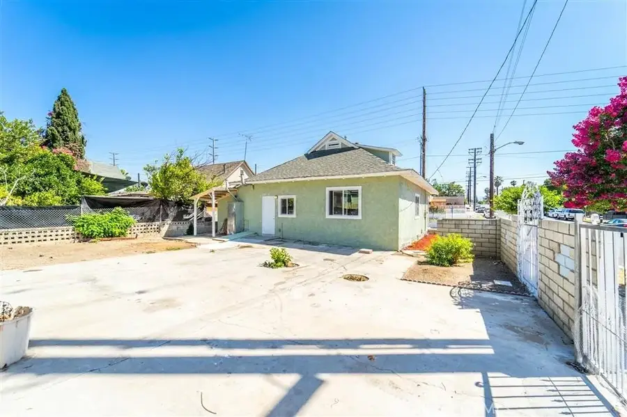 2891 10th, Riverside, CA 92507 - #3