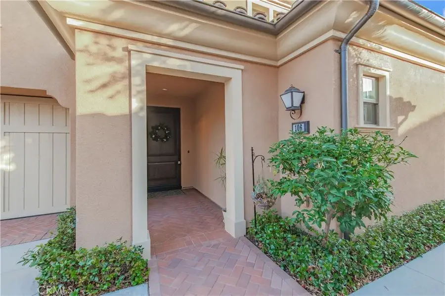 106 Fisher, Irvine, CA 92620 - #3