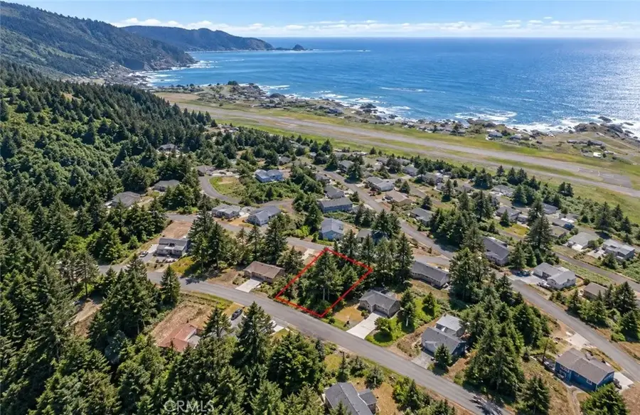 105 Shaker, Shelter Cove, CA 95589 - #2