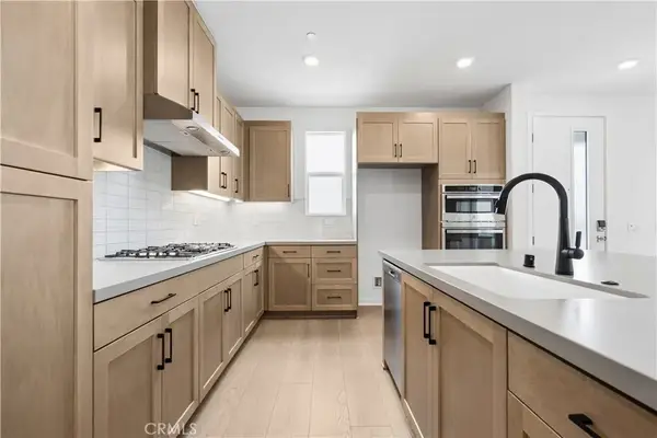 26995 Echo Mountain Way, Valencia, CA 91355