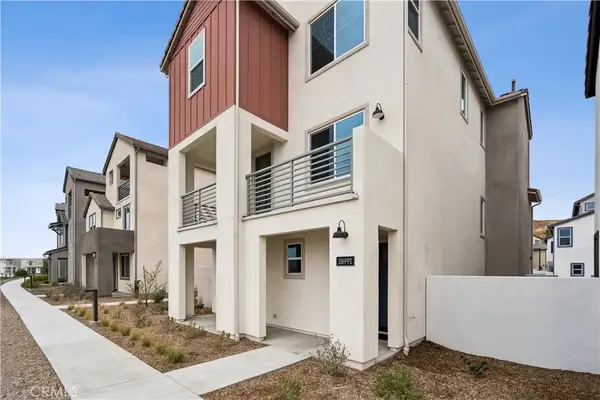 26991 Echo Mountain Way, Valencia, CA 91355