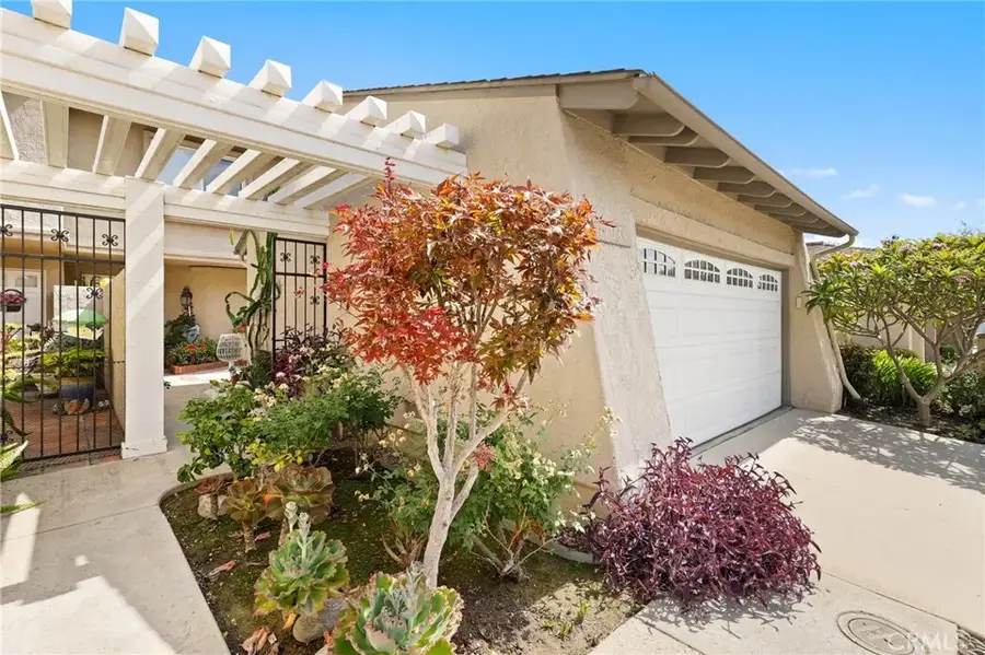 17034 Avenida Suenos, Fountain Valley, CA 92708 - #2