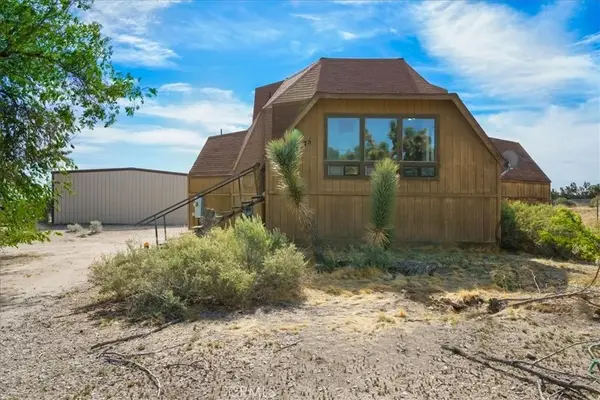 10075 Monte Vista Road, Phelan, CA 92371