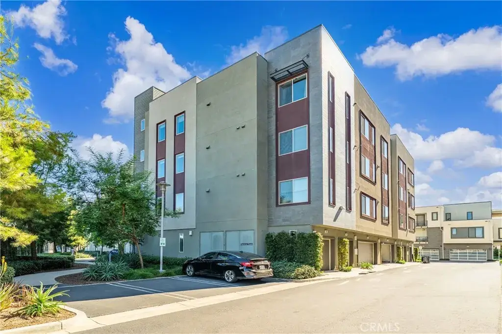 127 Bowery, Irvine, CA 92612 - #1