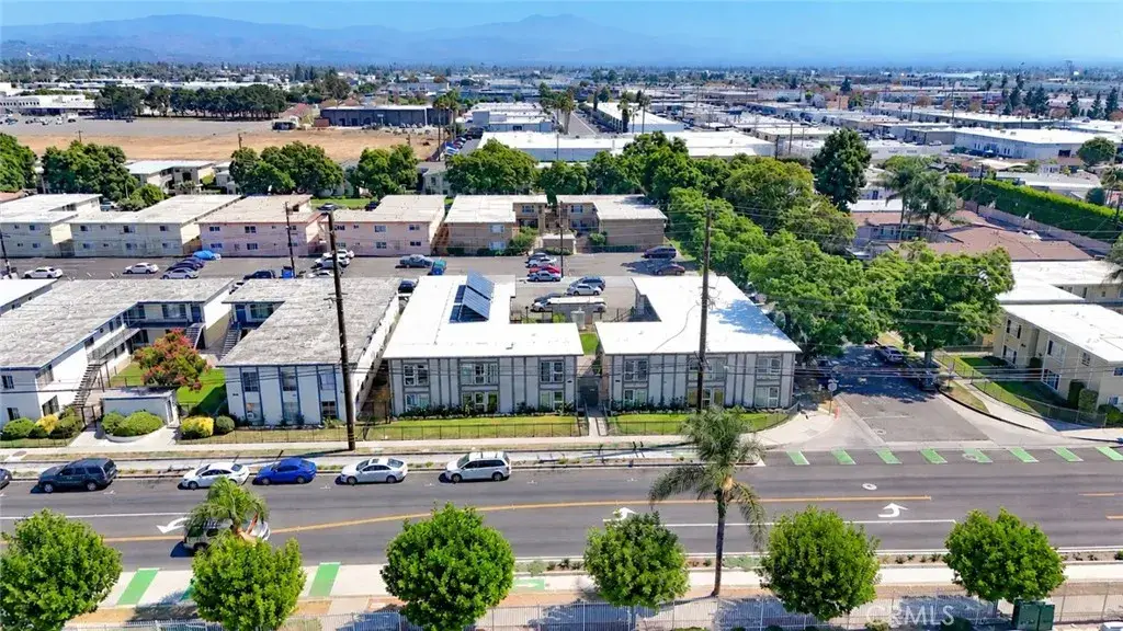 1433-1437 S Standard Avenue, Santa Ana, CA 92707 - #1