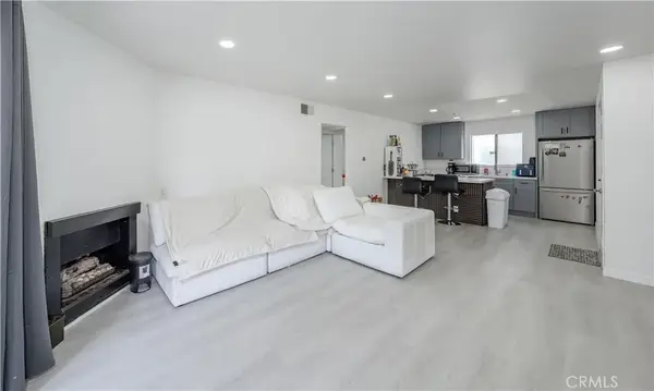 2803 S Fairview #C, Santa Ana, CA 92704
