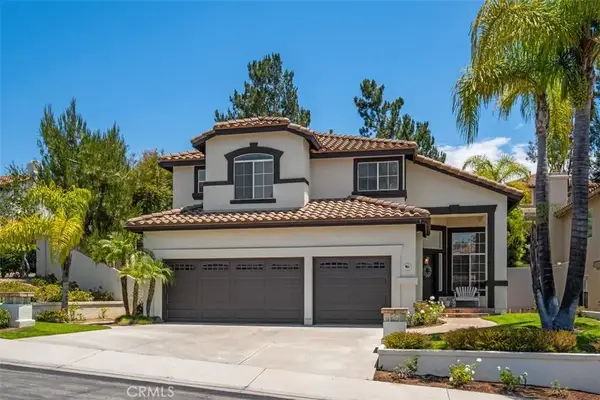 24 Via Gatillo, Rancho Santa Margarita, CA 92688