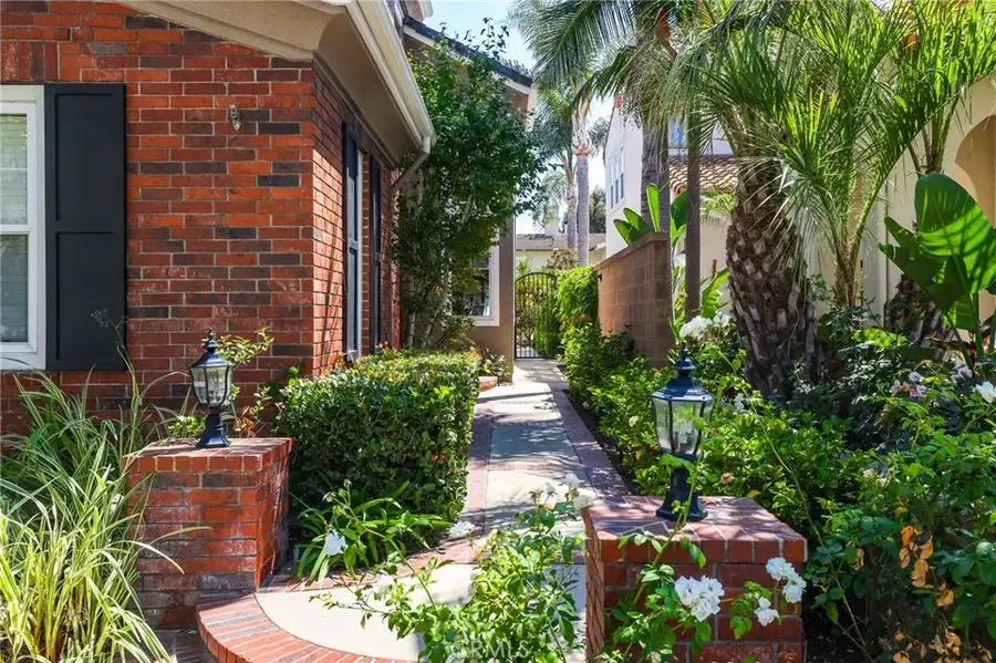 14 Buellton, Irvine, CA 92602 - #2